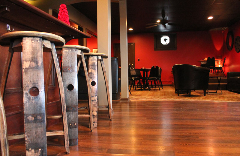 Riverside Cigar Shop & Lounge